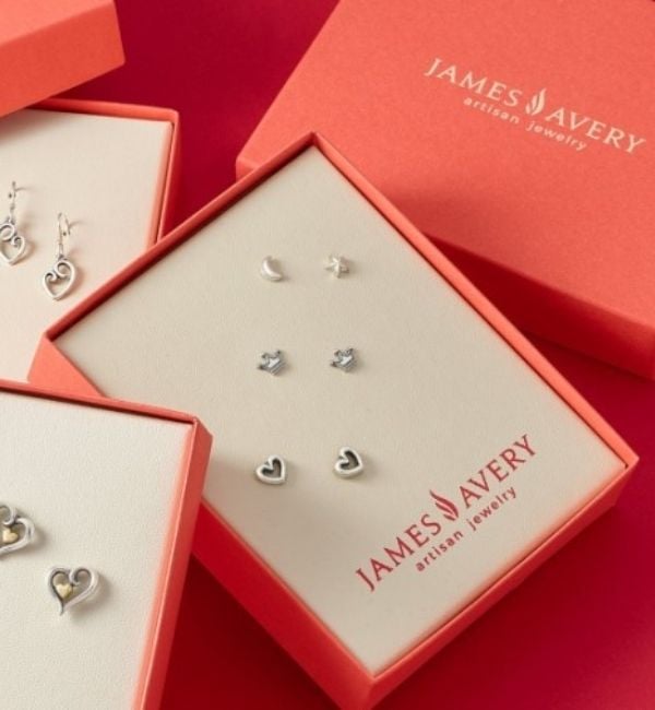 AMERICAN JEWELLERY COLLECTIONS 小売版 Regency's Westwood Village Welcomes James Avery Artisan Jewelry